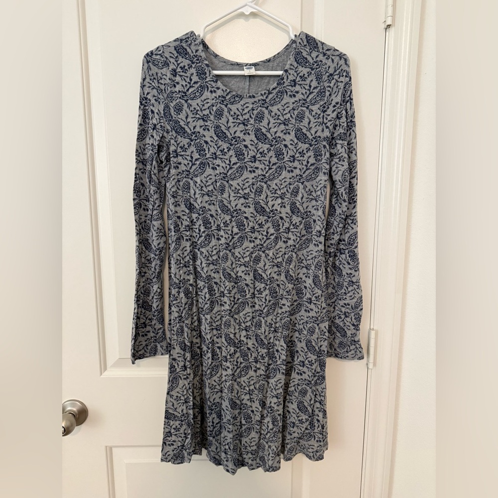 Floral Patterned Long Sleeve Swing Dress